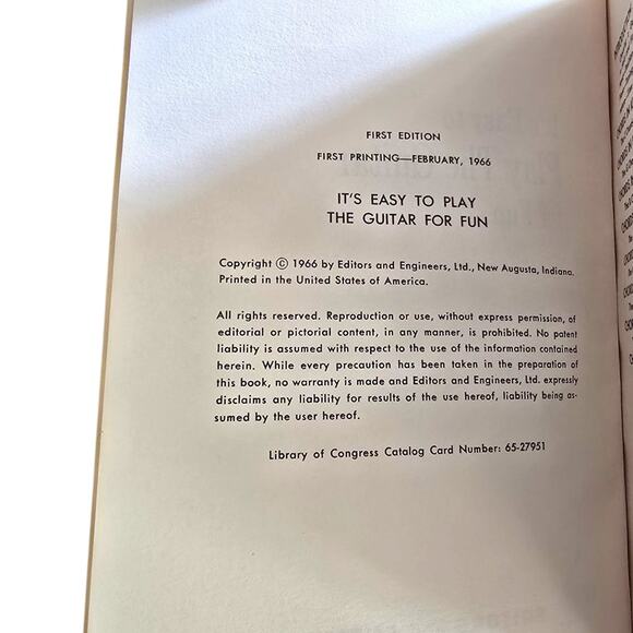 Vintage Easy To Play Guitar For Fun Skillfact Library Book First Edition 1966 - Picture 2 of 3